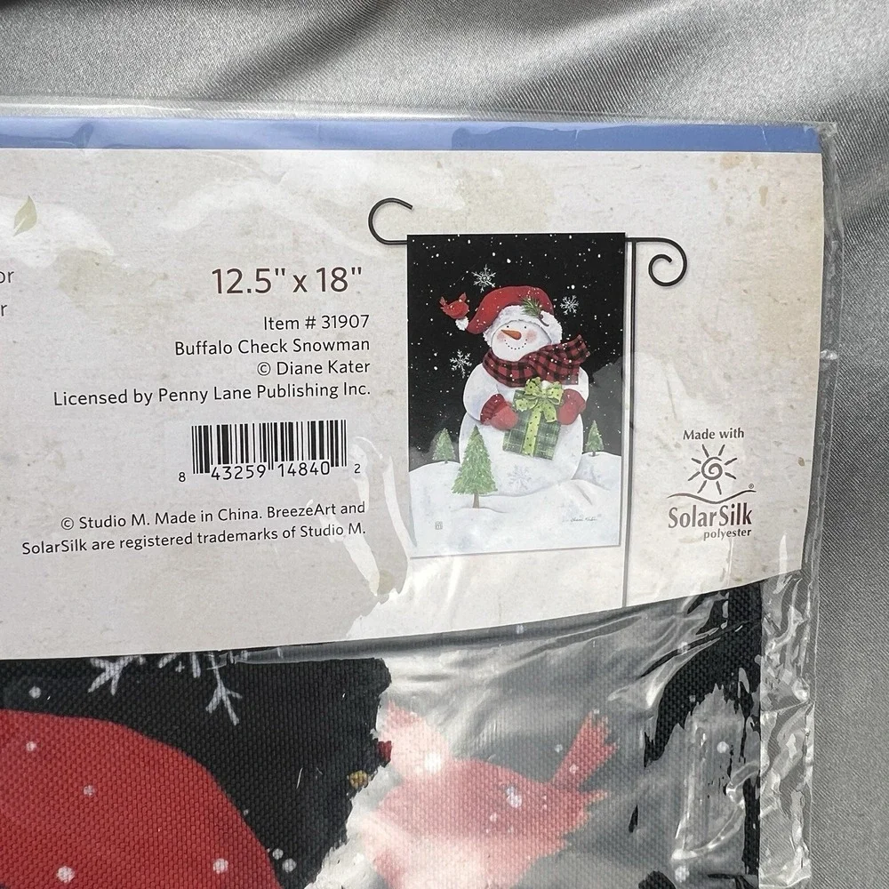 BreezeArt Studio M Buffalo Snowman Premium Garden Flag 12.5